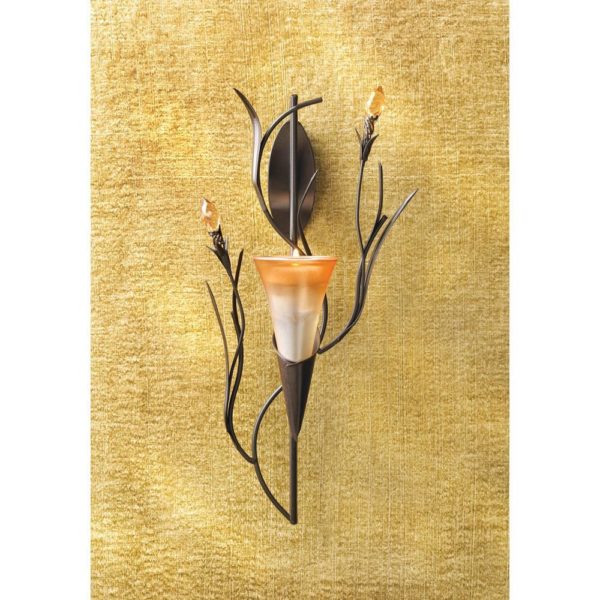 Dawn Lily Wall Sconce