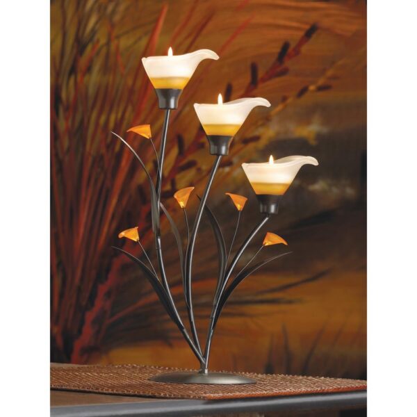 Amber Lilies Tealight Holder - Image 2